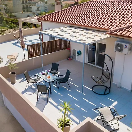 Iria's Luxury * 利迈纳里亚