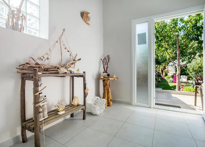 Iria's Luxury アパート *