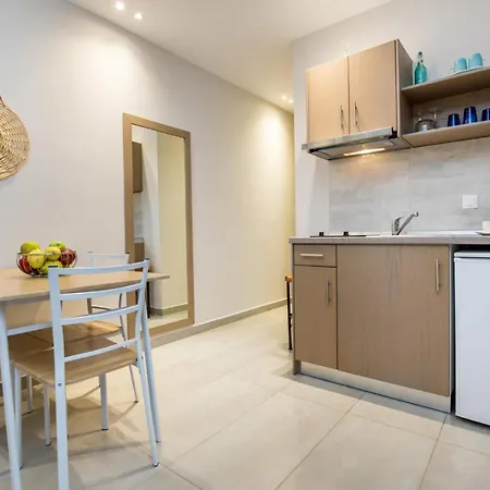 Iria's Luxury Apartman *