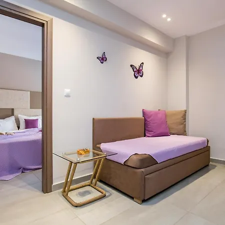Iria's Luxury Apartman *