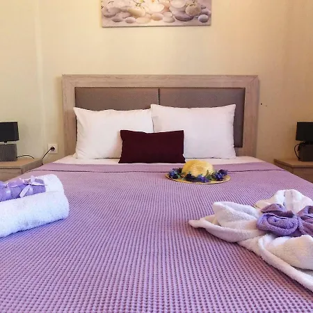 Iria's Luxury Apartman Limenária