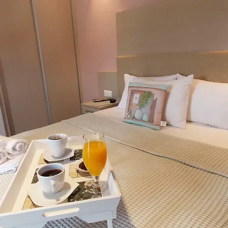 Апартамент Iria's Luxury Лименария
