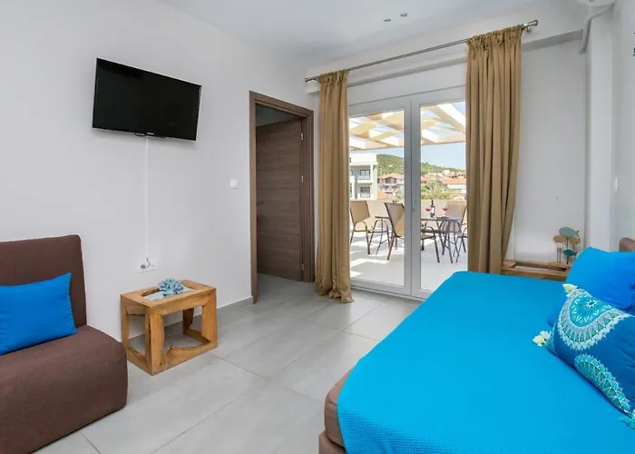 Daire Iria's Luxury Limenaria (Thasos)